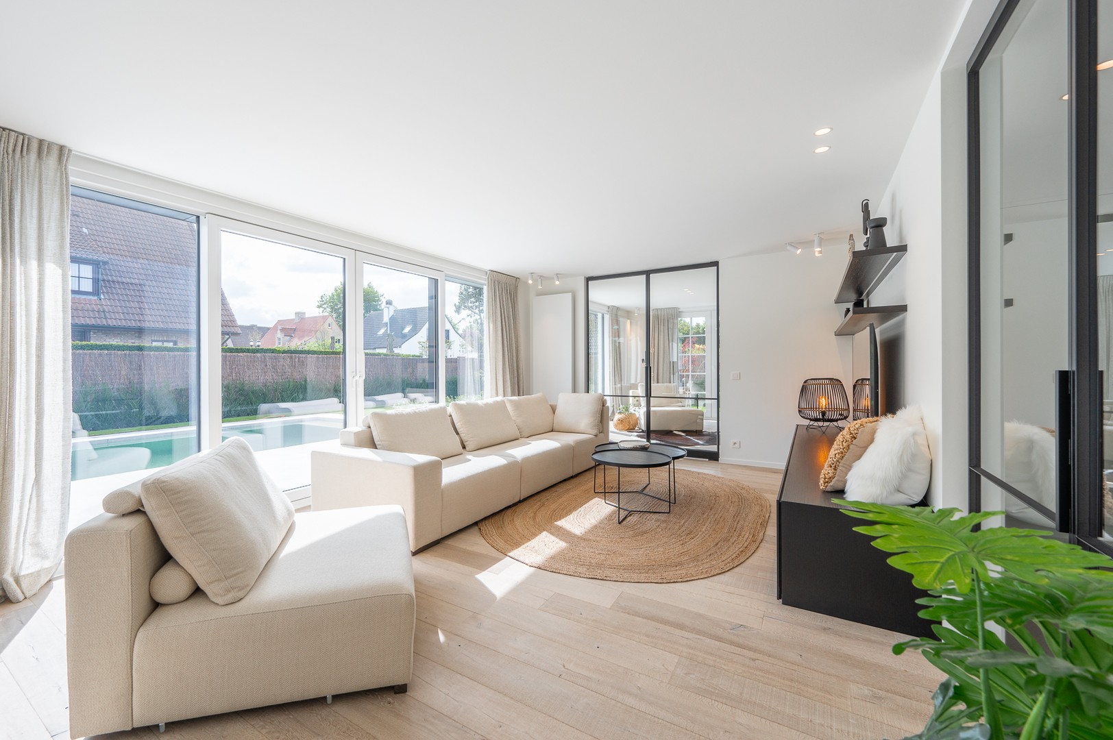Knokke Real Estate magnifiek gerenoveerde villa te koop