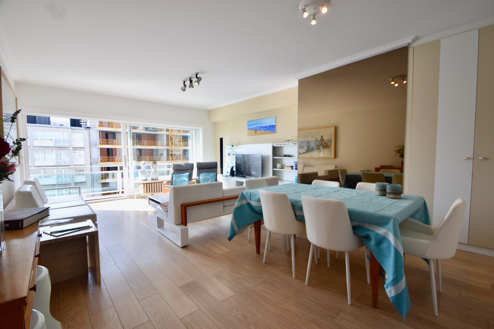 Te koop Knokke Real Estate appartement met zijdelings zeezicht