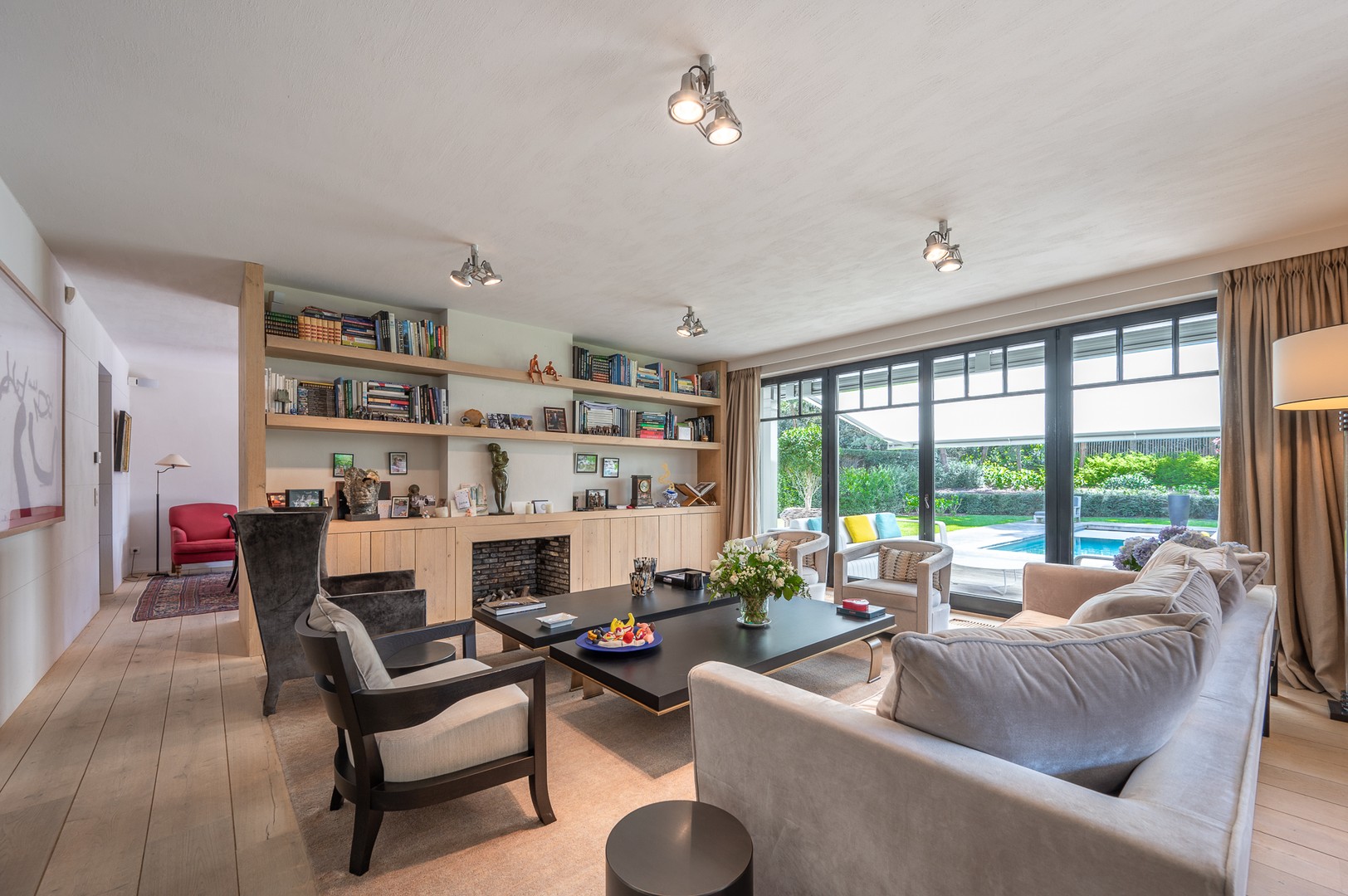Charmante instapklare villa te koop op een top locatie bij Immo Knokke Real Estate