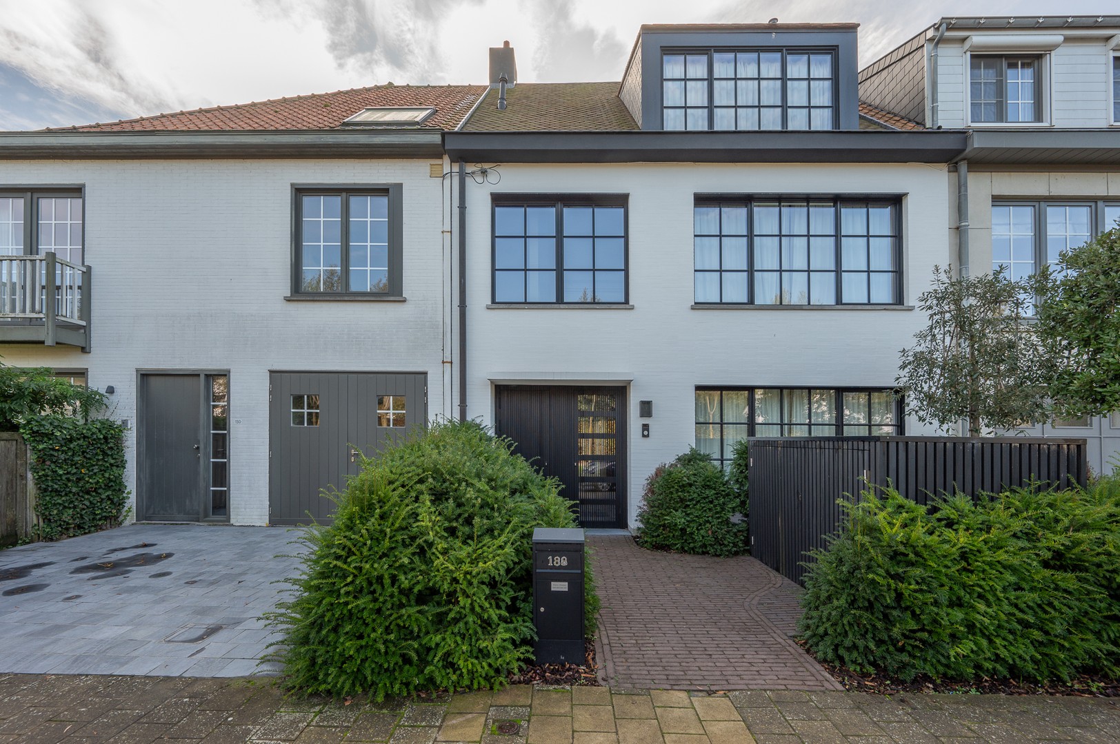 Te koop prachtig gerenoveerde woning in een rustige omgeving nabij de Magere Schorre bij Knokke Real Estate