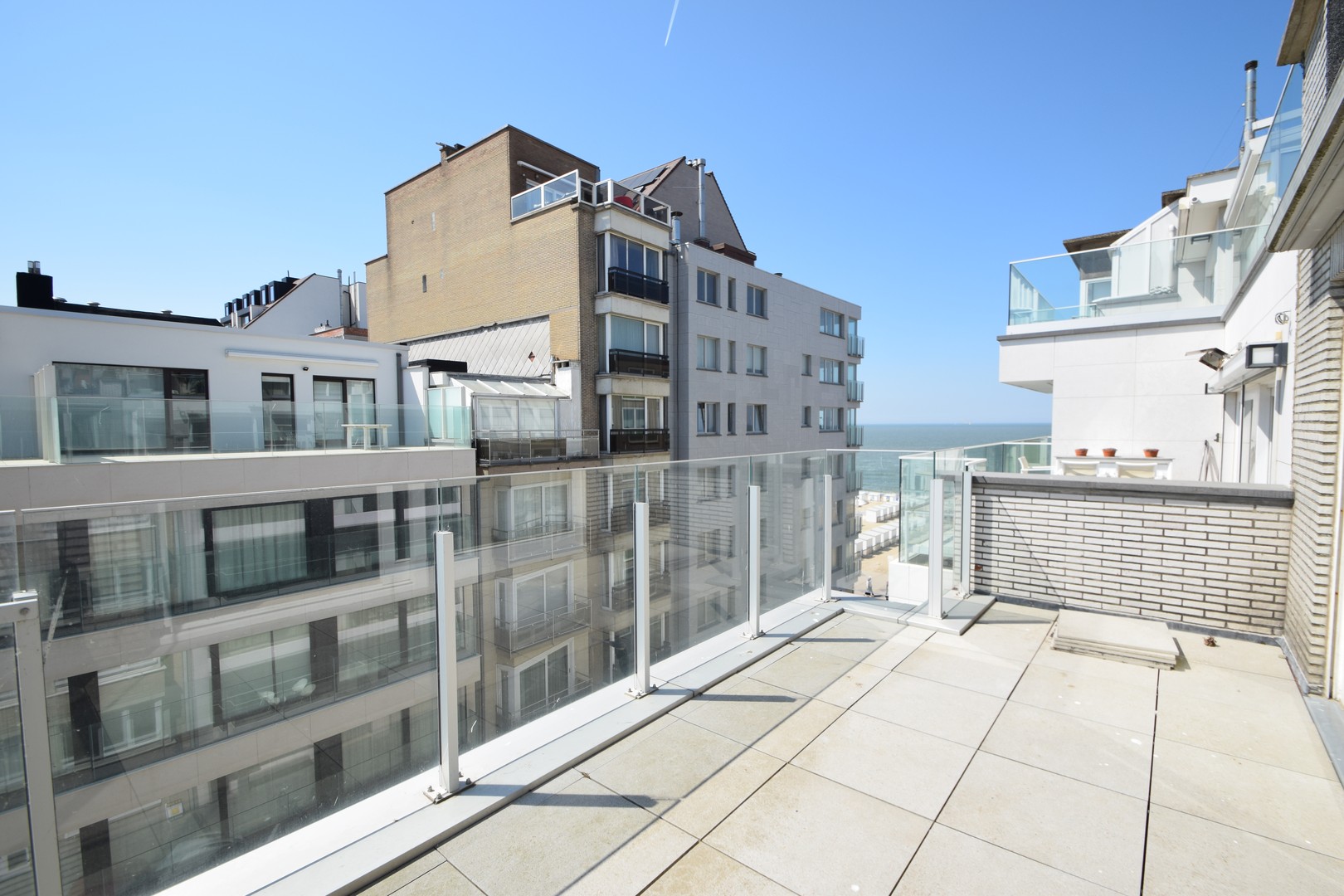 Knokke Real Estate appartement met uniek zonneterras te koop