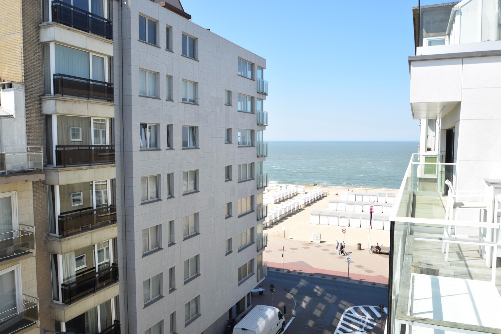 Appartement met zijdelings zeezicht te koop bij Knokke Real Estate