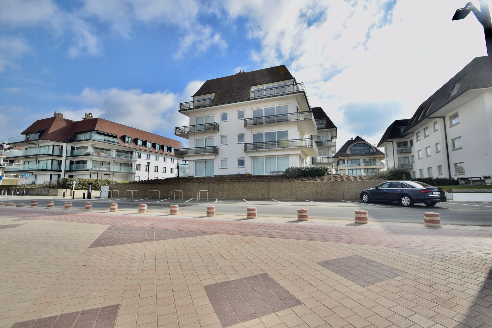 Te koop appartement met zeezicht Knokke Real Estate