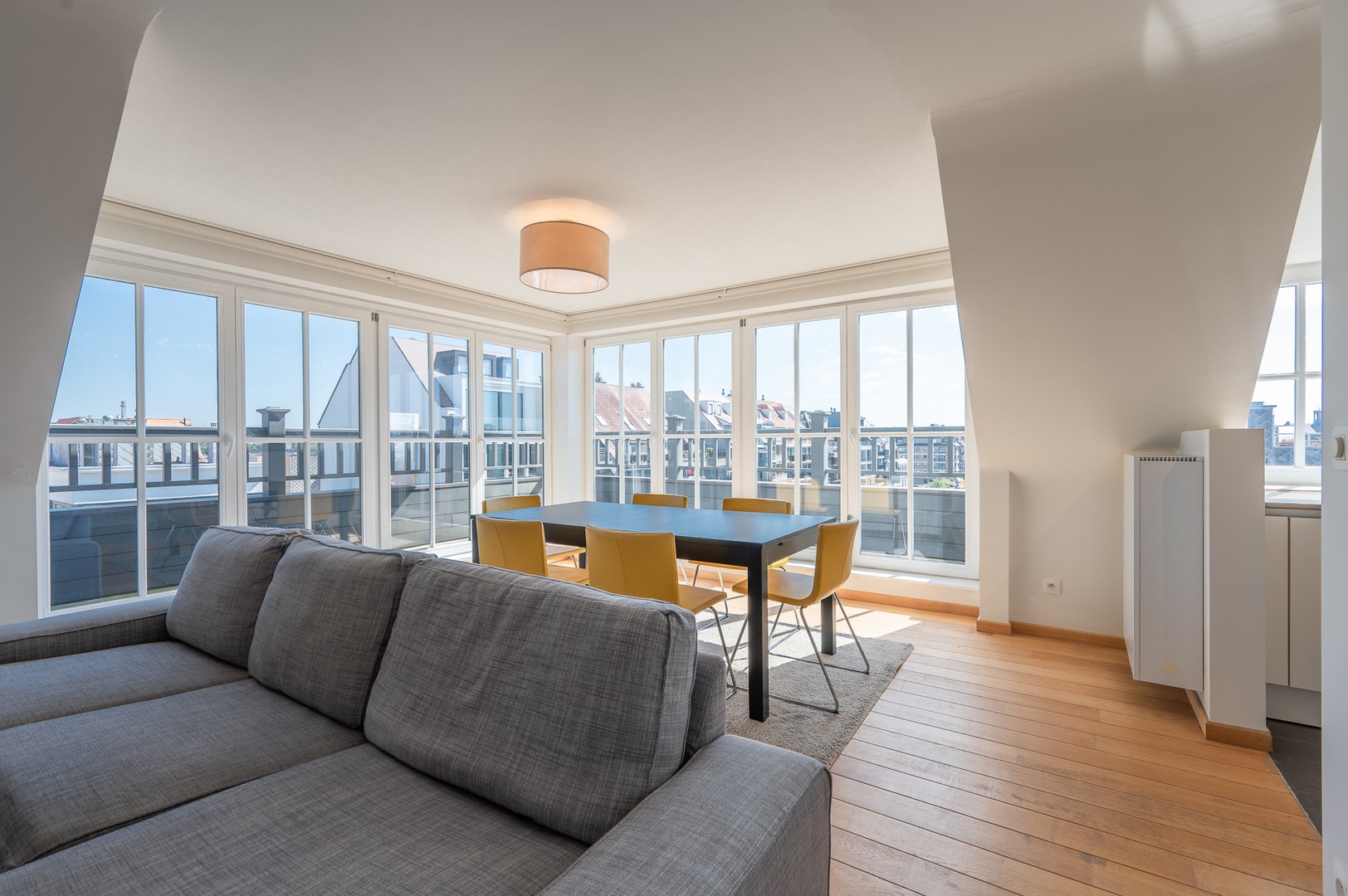 Te koop appartement centraal gelegen te Knokke: salon